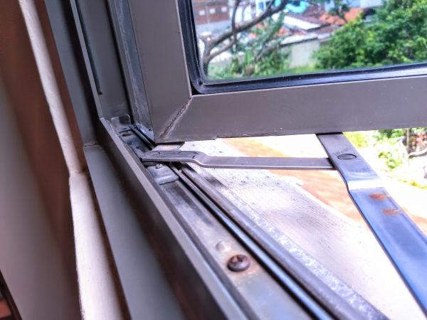 Cost of Hinged Window Replacement in Mechanicsburg